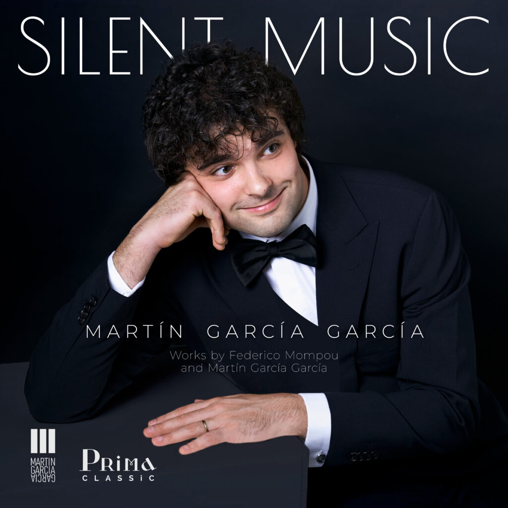 Martín García García – Silent Music
